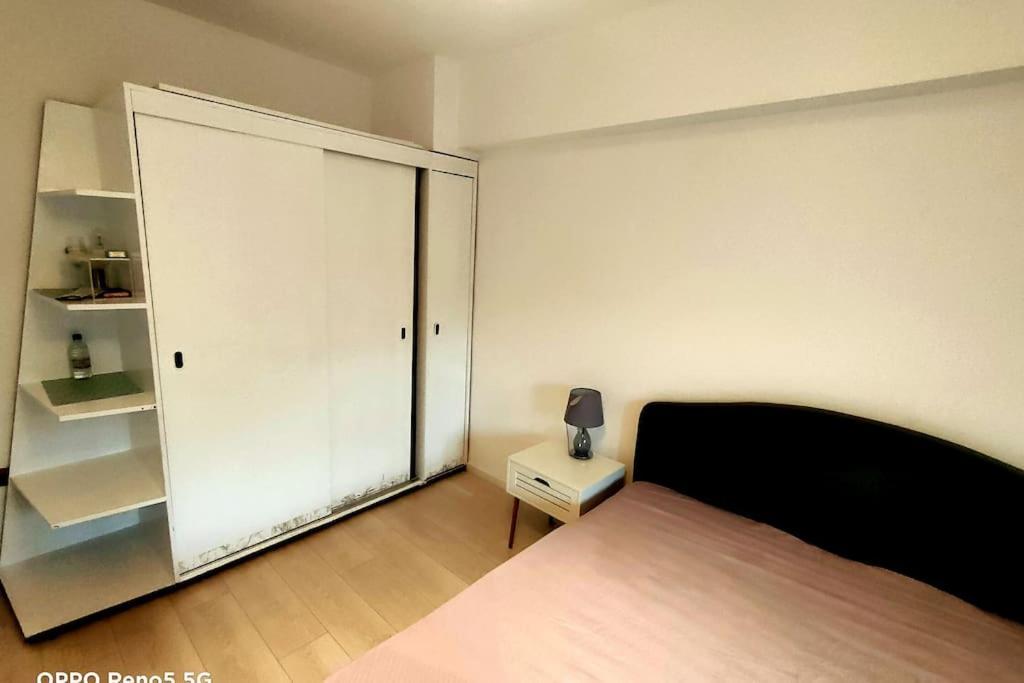 Ultracentral Ploiesti Apartment-Free Private Parking Eksteriør bilde
